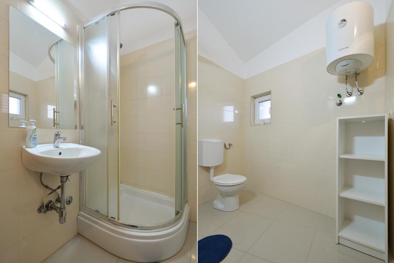 Apartmani Vedrana, Murter Esterno foto